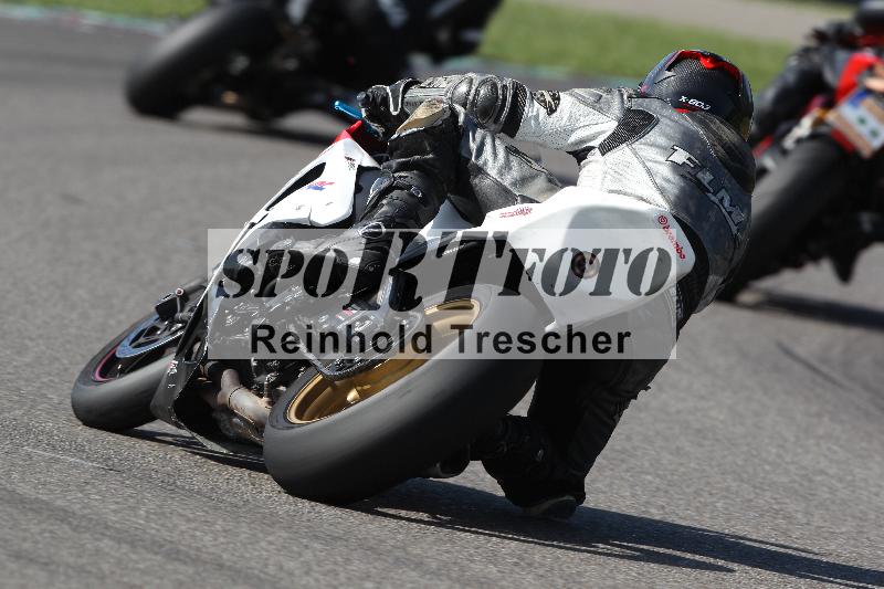 /Archiv-2022/57 29.08.2022 Plüss Moto Sport ADR/Freies Fahren/130